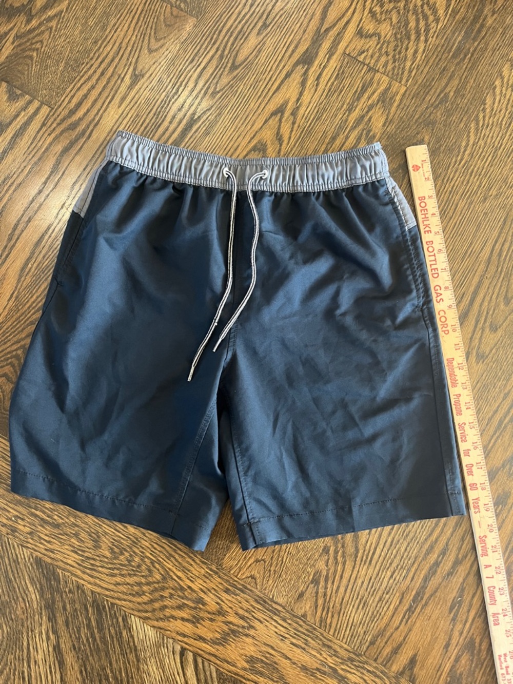 Speedo Navy Swim Trunks with Light Gray Waistband men’s medium never worn